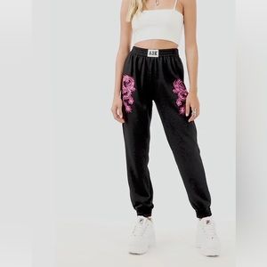 Adika Sweatpants / Joggers